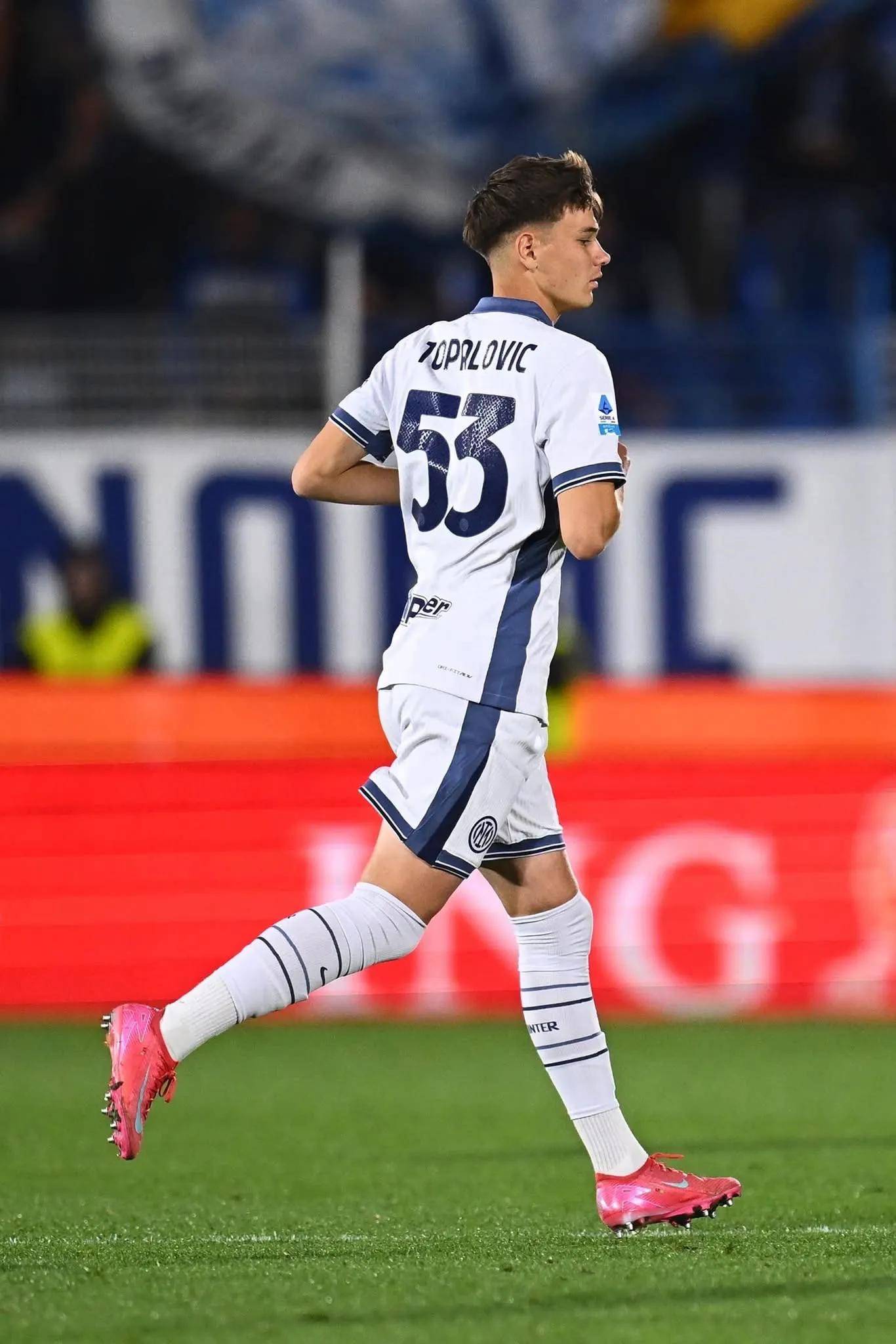 九游网站 -巴萨转会法甲