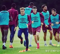 九游娱乐平台 -冲刺阶段突围战来临；切尔西围绕欧篮联更衣室发声；引发热议；球探报告显示潜力的简单介绍