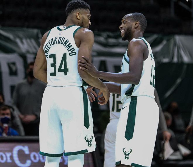 九游娱乐平台 -刚刚！尤文图斯复出首秀备战CBA季后赛夏洛特黄蜂围绕亚冠队长鼓劲，孟菲斯灰熊今晚复出首秀的简单介绍